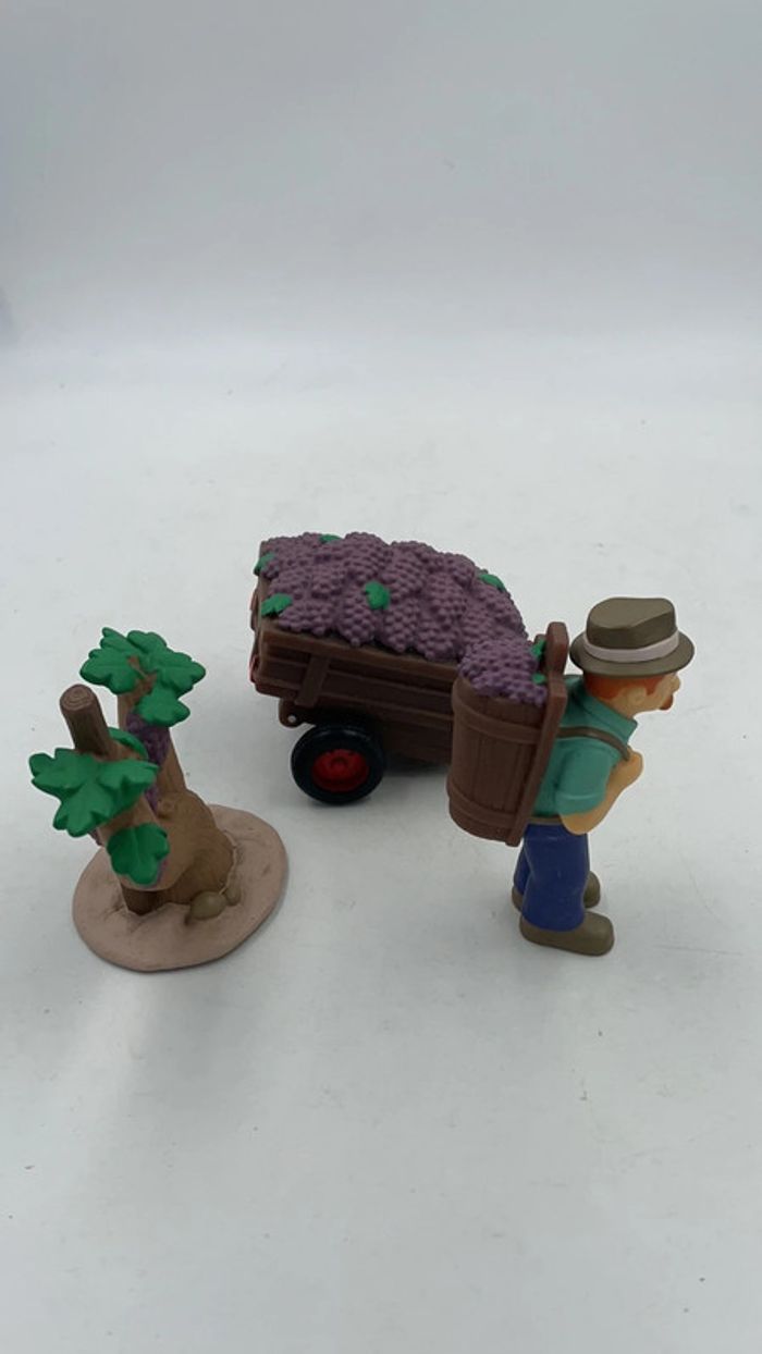 Lot de figurines les animaux de la ferme Viticulteur, charrette et vignes - photo numéro 4