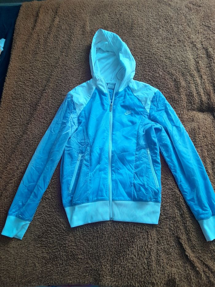 Veste nike - photo numéro 3
