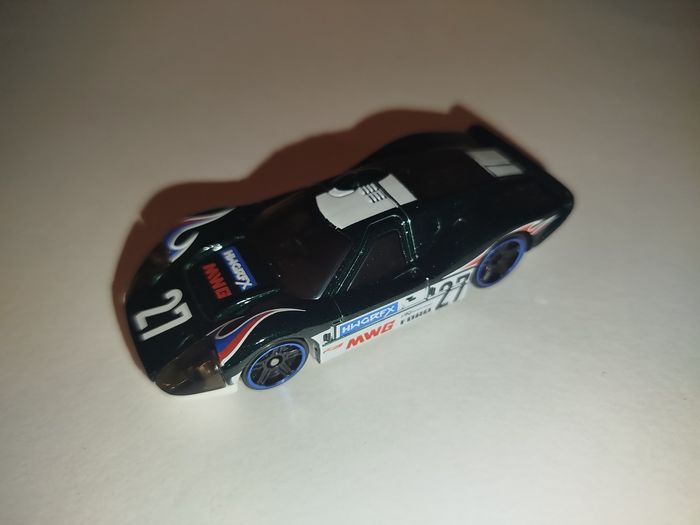 Hot Wheels 1967 Ford GT40 Mk.IX 2024 - photo numéro 9