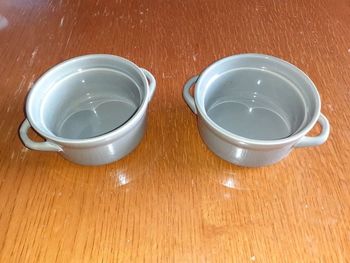 Lot de 2 ramequins ronds, avec poignées