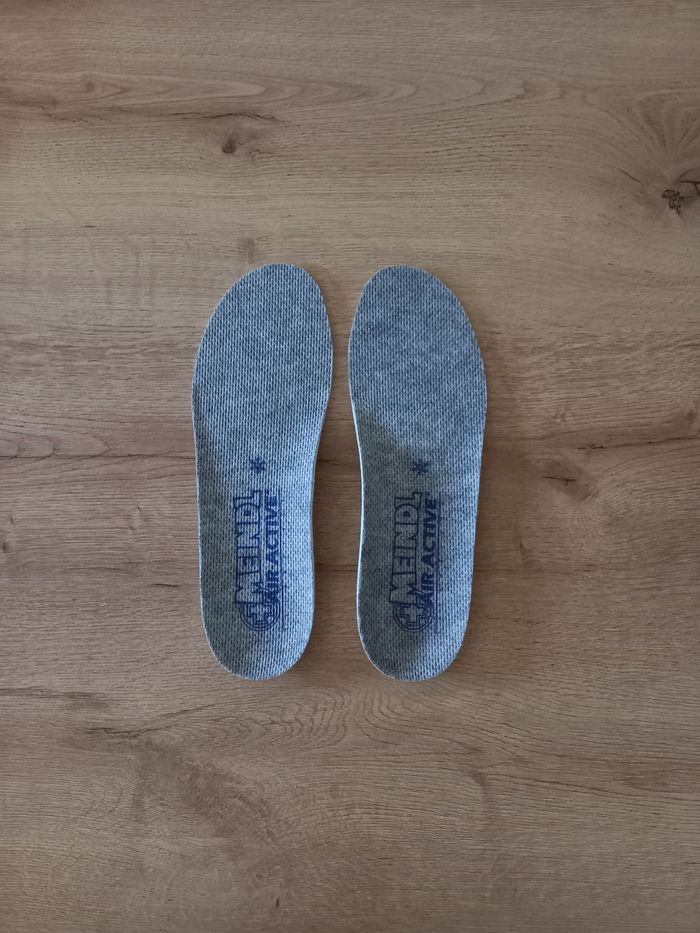 Semelles " Meindl Air-Active T38 "