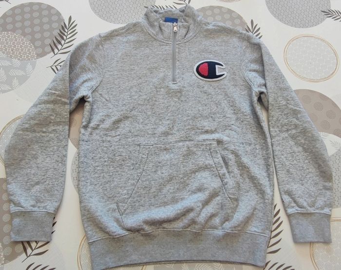 Sweat Champion T: 13/14 ans