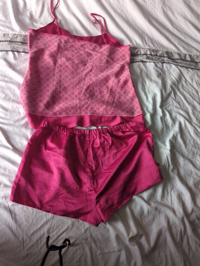 Nuisette short rose satinée 46/48 - photo numéro 2