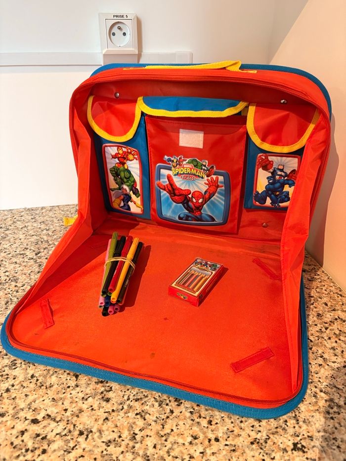 Cartable de dessin - photo numéro 2