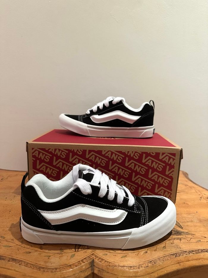 Vans Knu Skool – Noir / Taille 36,5 - Neuf / Neuve