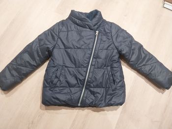 Manteau fourré bleu marine