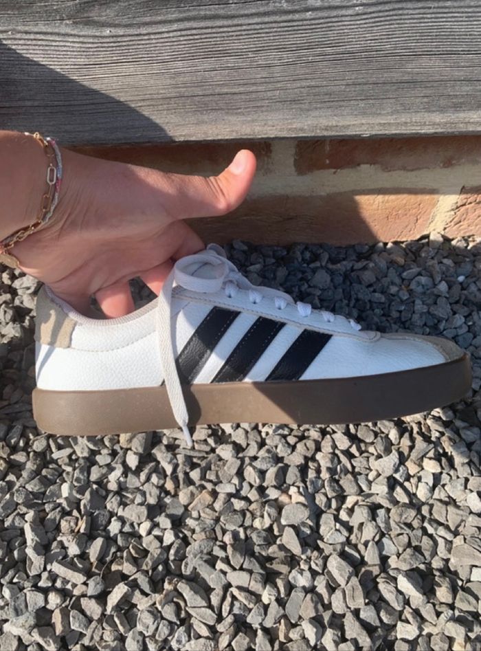 Jolies baskets Adidas femme - photo numéro 3