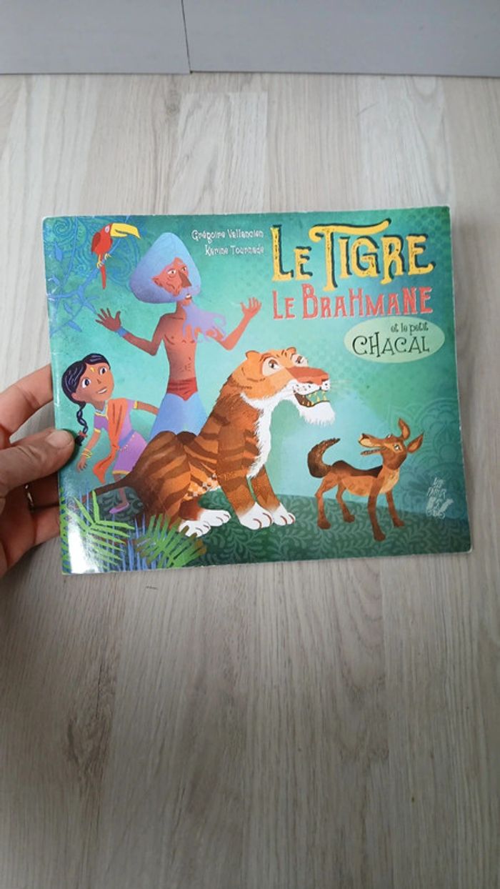 Livre lire c'est partir