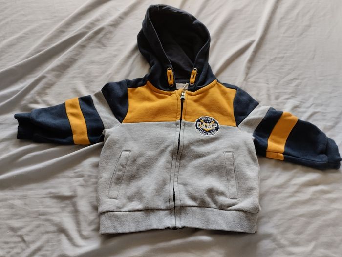 Gilet à capuche Orchestra taille 2 ans