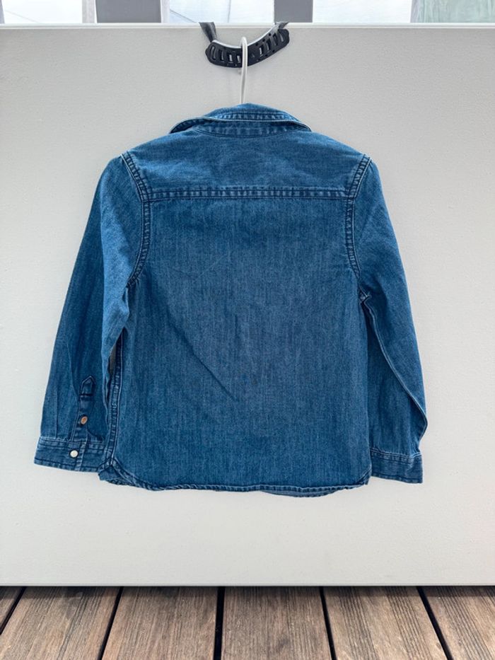 Chemise en jeans bouton pression - photo numéro 3