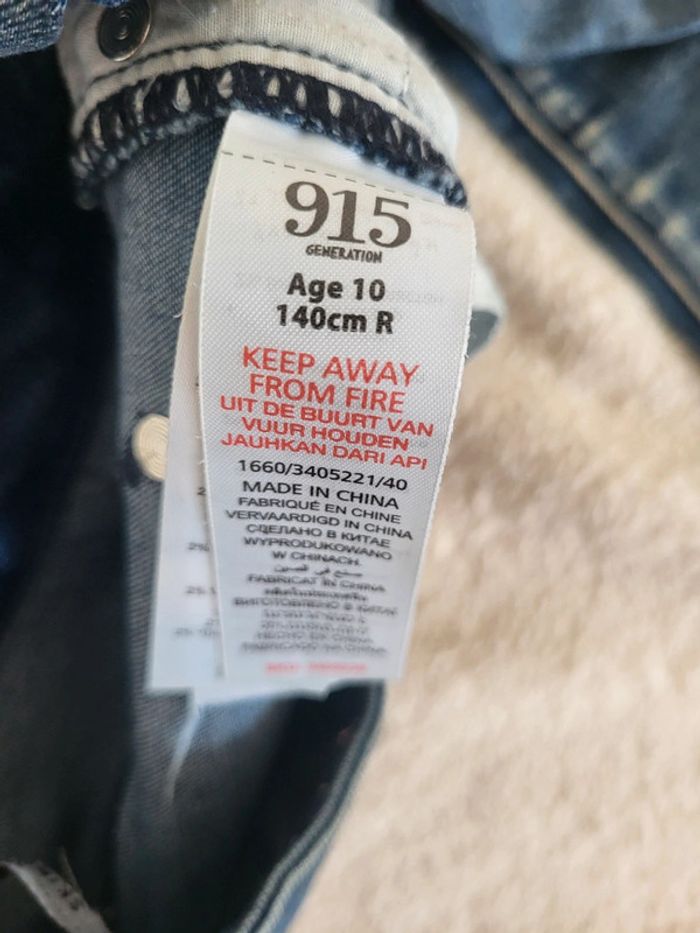 Très beau jeans. - photo numéro 7