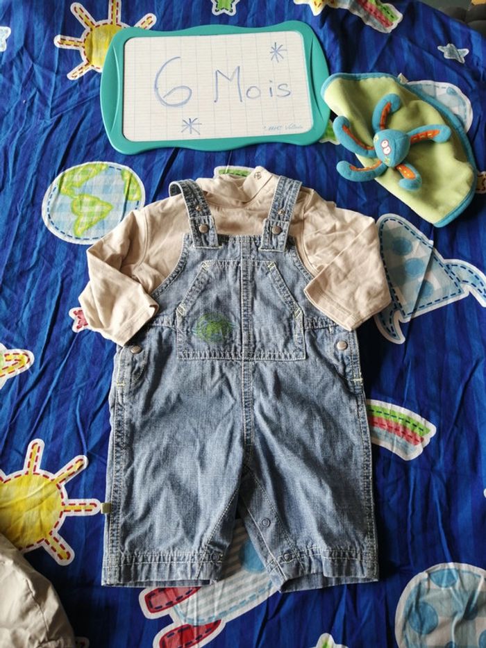 Salopette et t shirt col montant obaïbi 6 mois