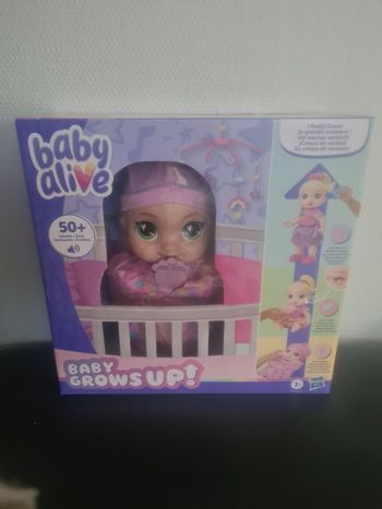 Baby alive bébé grandit NEUF