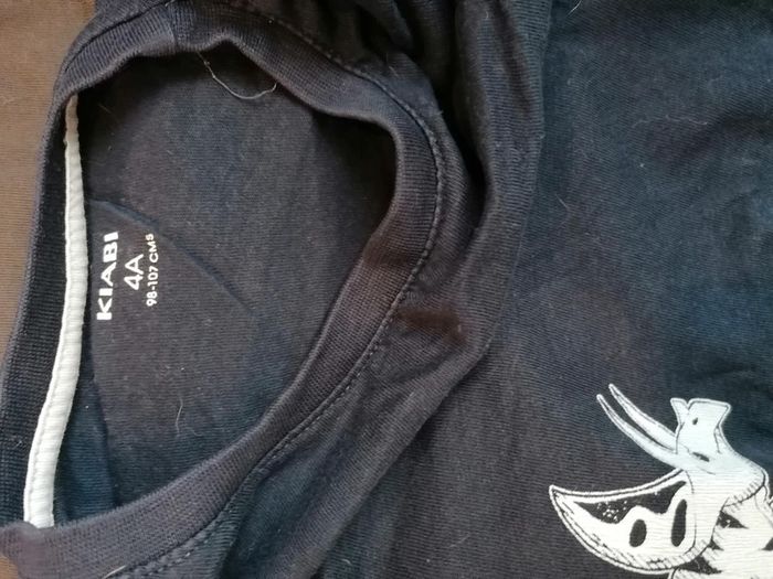 Lot de vêtements garçons 4 ans - photo numéro 5