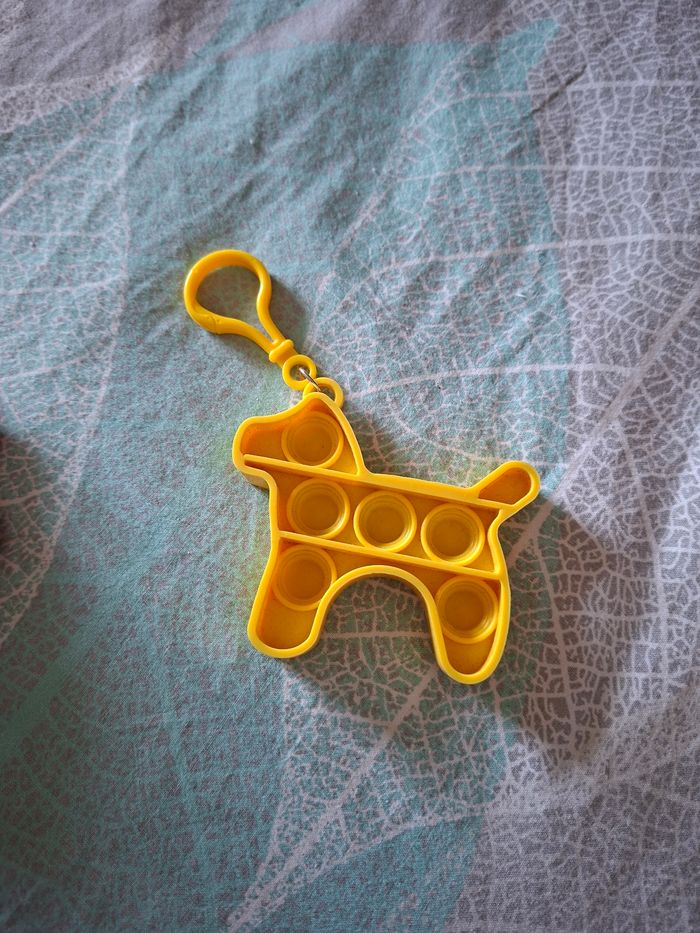 Pop-it chien porte-clé - photo numéro 2