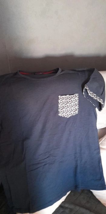 T-shirt taille XL