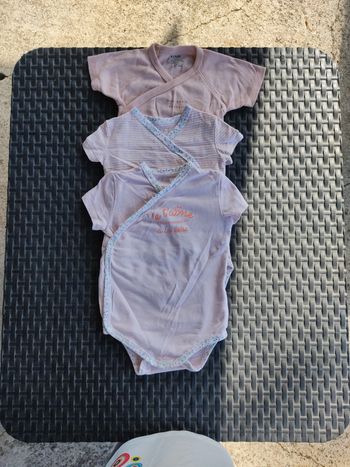 Lot 3 body parfait état