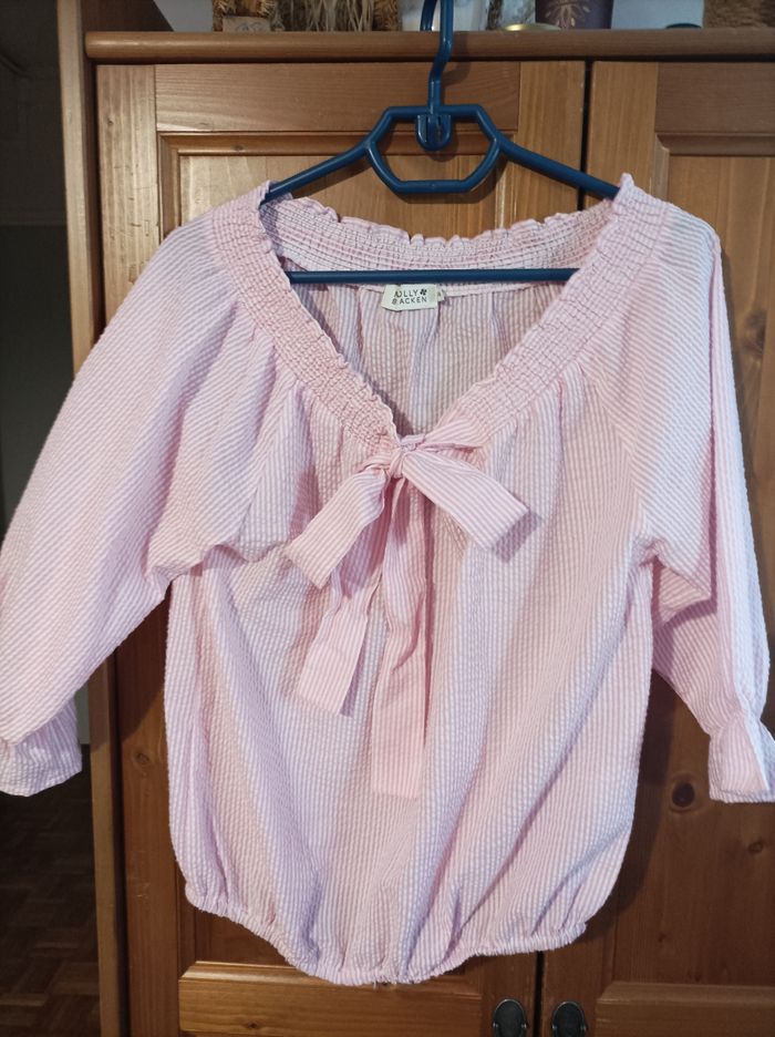 Petite blouse mignonne