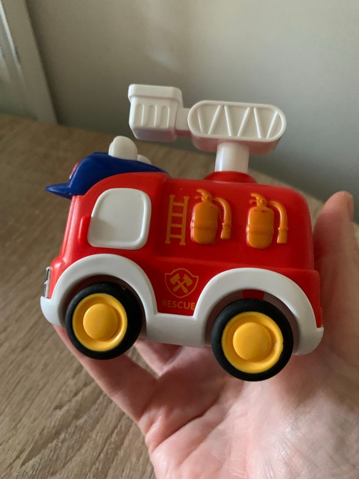 Lot de 2 véhicules push & go - photo numéro 5