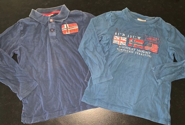 Lot t shirt / polo napapijri 6 ans bon état