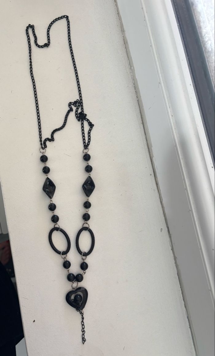 Collier sautoir en cœur
