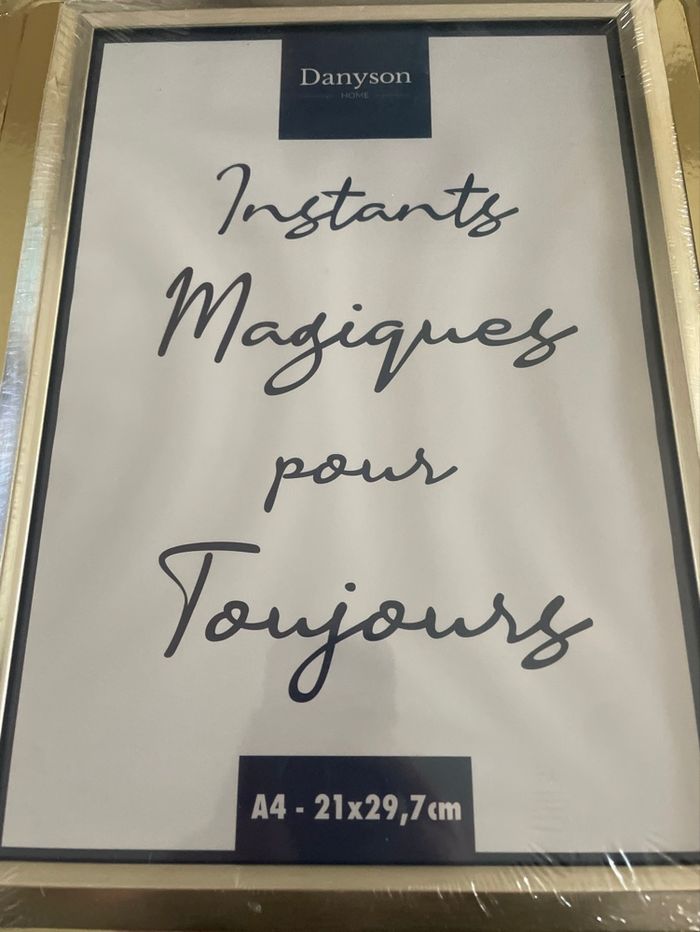 Cadre neuf A4 (21x29,7cm)