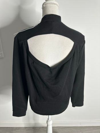 Sweatshirt pull noir décolleté dans le dos Cheap Monday Neuf t34 xS