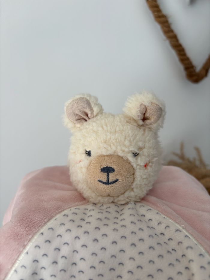 Doudou lama rose blanc Noukies - photo numéro 6