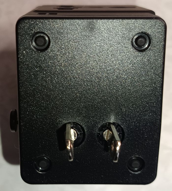 Chargeur Isafe Adaptateur de Voyage Universel, US EU UK AU avec 2 USB Ports - photo numéro 8