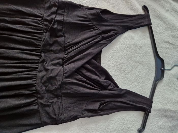 Petite robe noire taille 40 - photo numéro 3