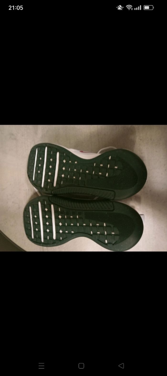 Baskets NIKE NEUVES - photo numéro 6