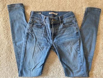 Jean slim 710 super skinny Levi’s 🌻