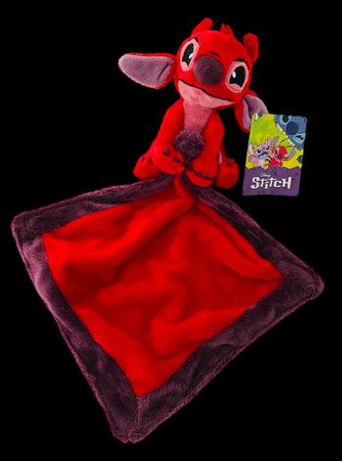 ❤️ B6081 Disney Angel Stitch Doudou mouchoir Plat Rouge Red Disney Nicotoy