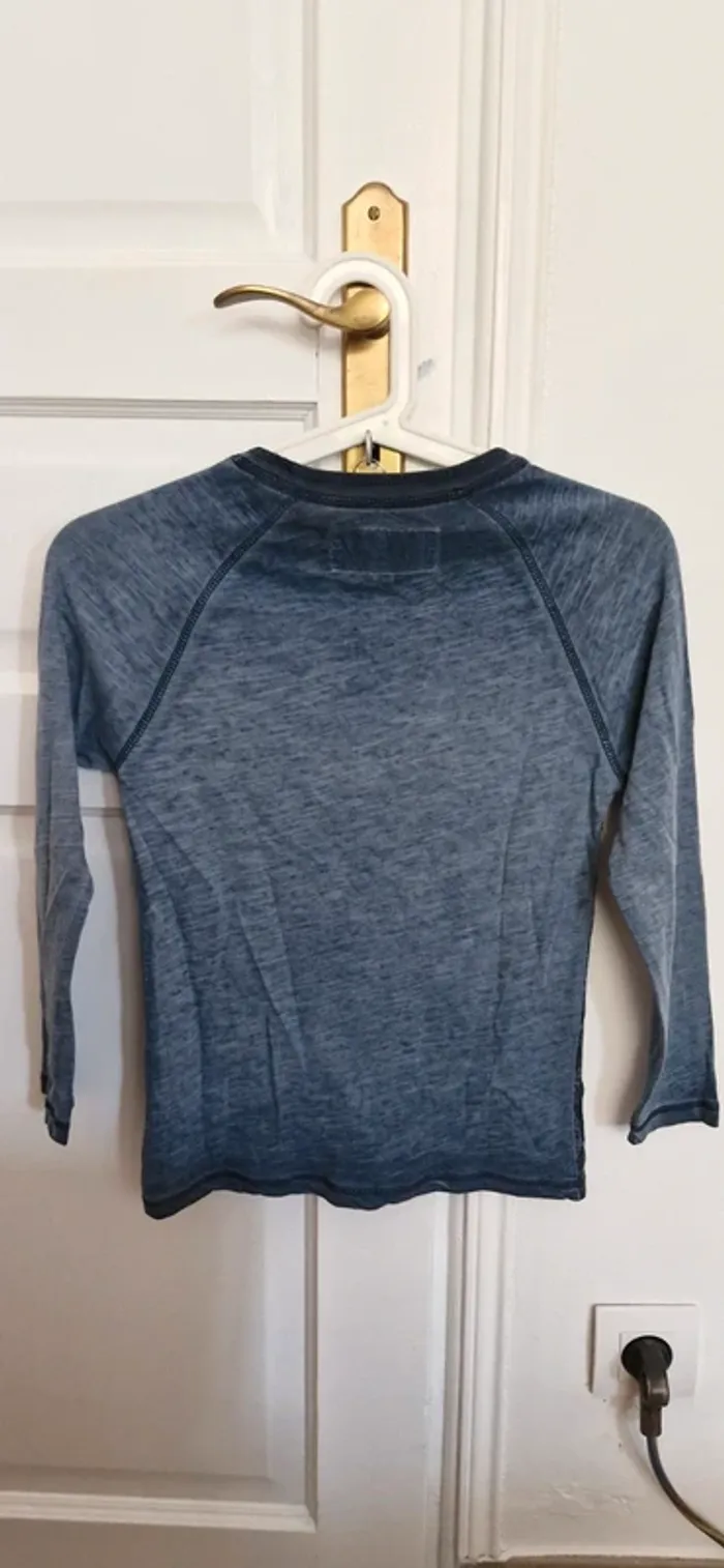 Tee-shirt 8 ans - photo numéro 2