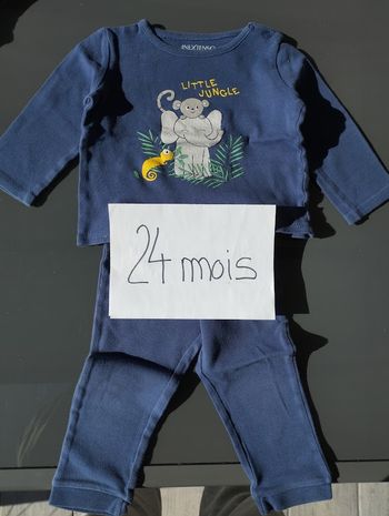 Lot N°560 Pyjama deux pièces bébé fille 24 mois In Extenso