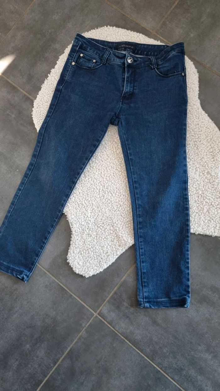 Jean femme XL 42 bleu elasthanne  t bon état - photo numéro 3