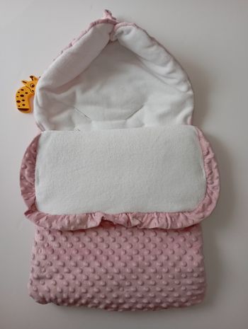 Nid d'ange bébé minky et polaire rose