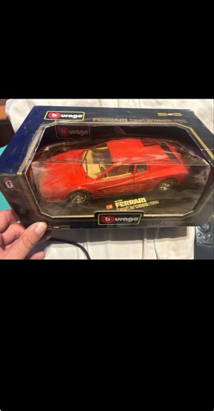 Voiture 1/18eme - photo numéro 2