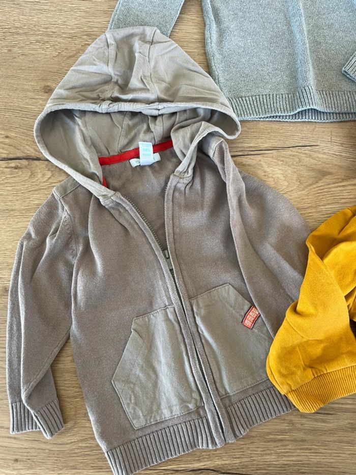 Lot de vêtements 18 mois- 32 pièces - photo numéro 11