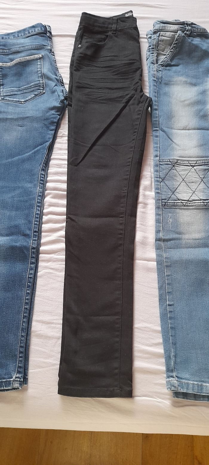 Lot de 4 jeans 14 ans - photo numéro 3