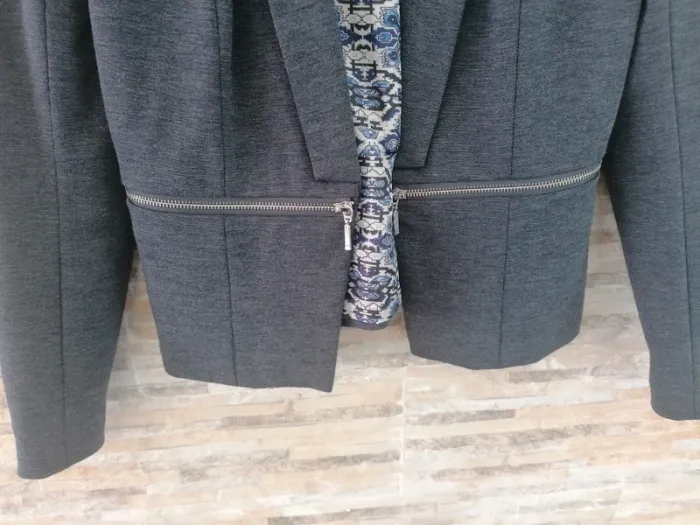 Veste Blazer only femme taille M #Vêtements_femmes_krocaro - photo numéro 4