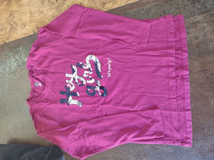 Lot vêtements fille 8 ans hiver manteau veste tee shirts - photo numéro 10