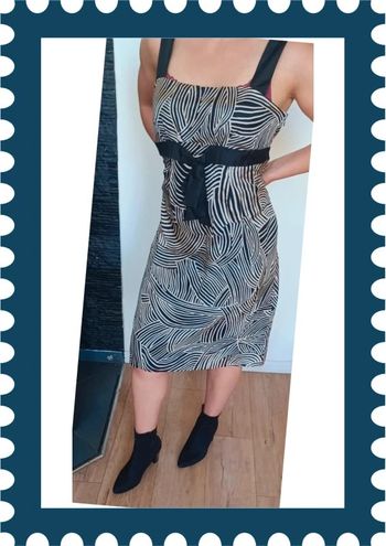 Magnifique robe d'été Caroll taille 42