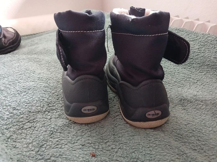 Bottes de neige taille 24 - photo numéro 3