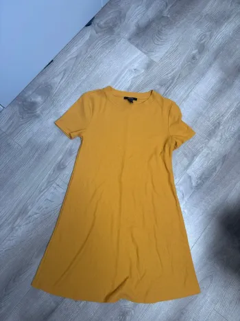 Robe jaune