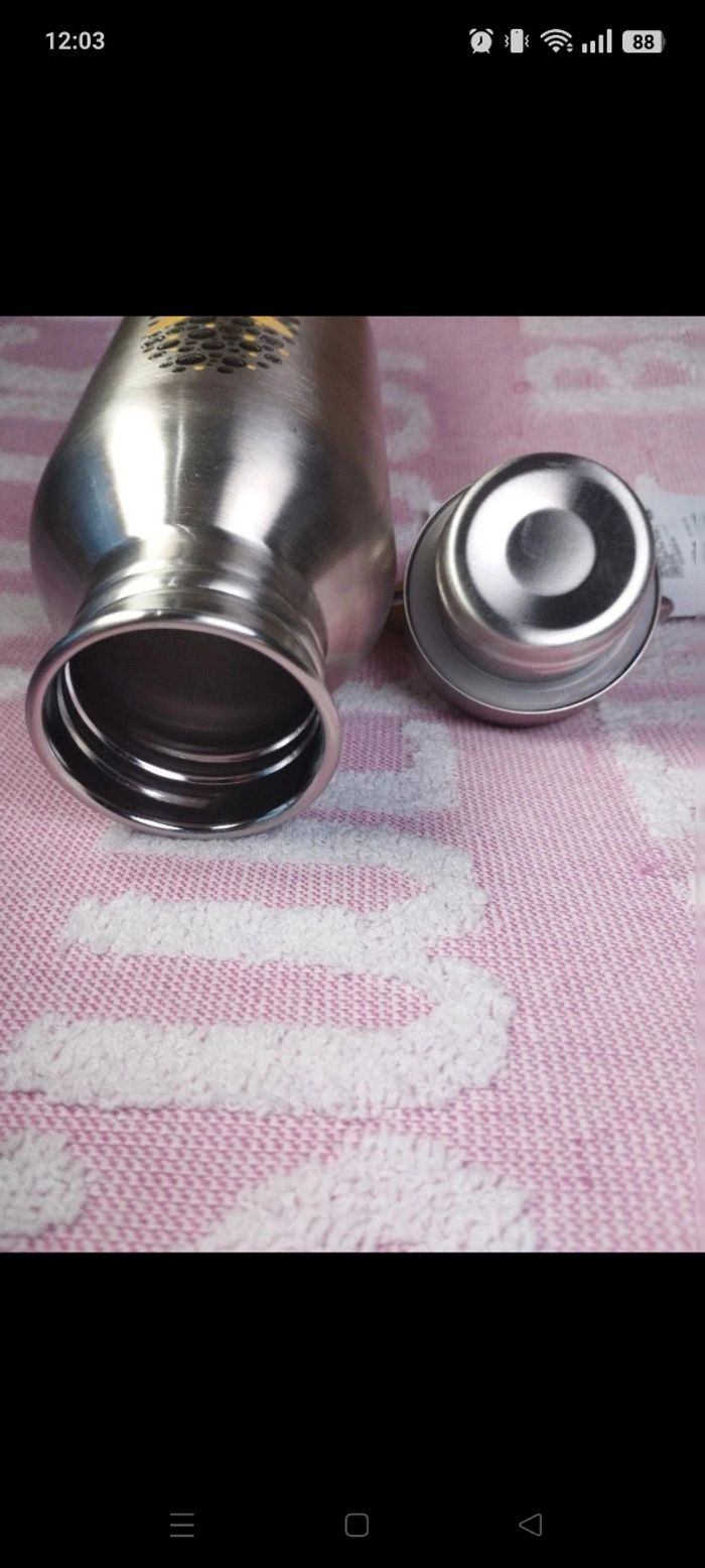 Gourde pokémon neuve - photo numéro 3