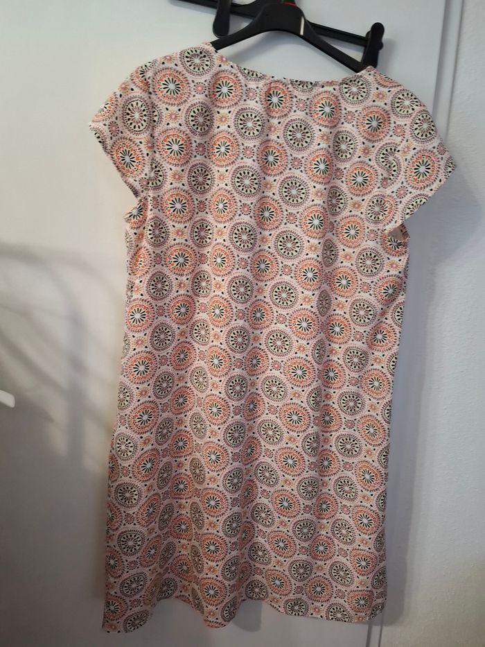 Robe ete taille 48 en très bon état (mesure dans l'annonce - photo numéro 5