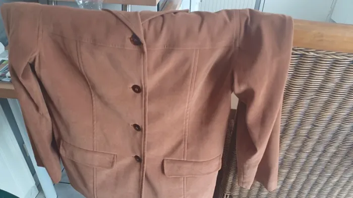 Veste suédine marron glacé taille 42 - photo numéro 4