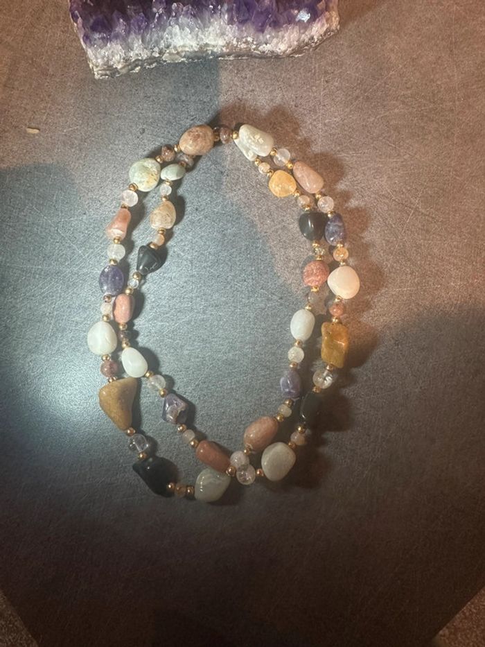 Collier pierres mélangées