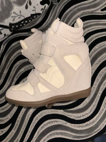 inspiration Isabel Marant. Baskets à talon compensé 👟